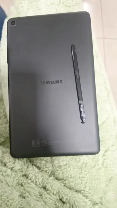 Tablet Samsung Galaxy Tab A con S Pen - miniatura 1