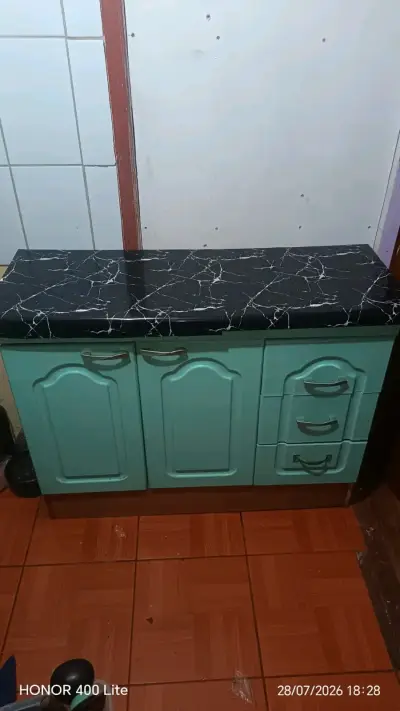 Mueble de cocina con alacena verde - miniatura 1