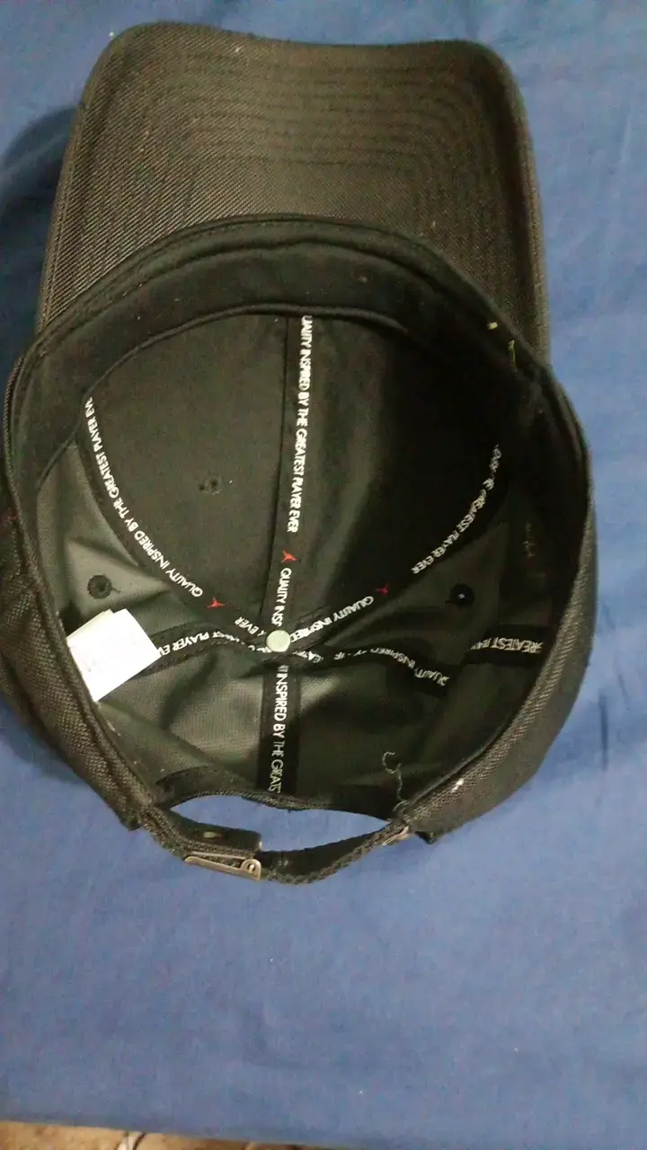 Gorra negra jordan - 3