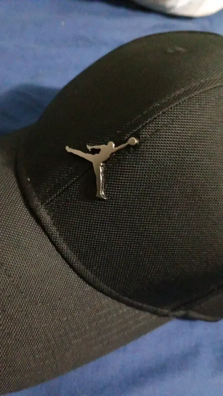 Gorra negra jordan - 6