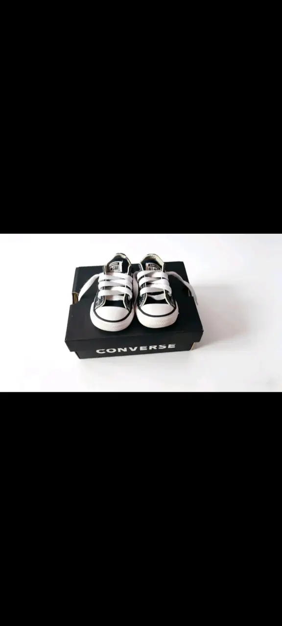 Zapatillas Converse All Star para niños en blanco y negro - 1