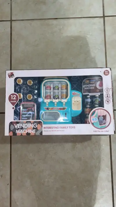 Máquina Expendedora de Juguete con Sonidos - miniatura 1