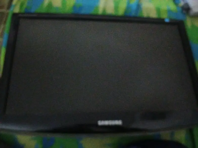 Monitor Samsung 20 pulgadas en buen estado - 1