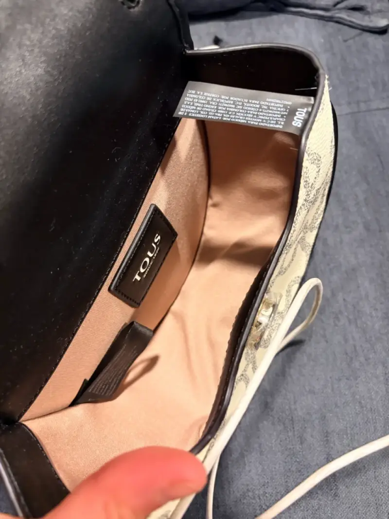 Bolso bandolera Tous con diseño peludo - 6