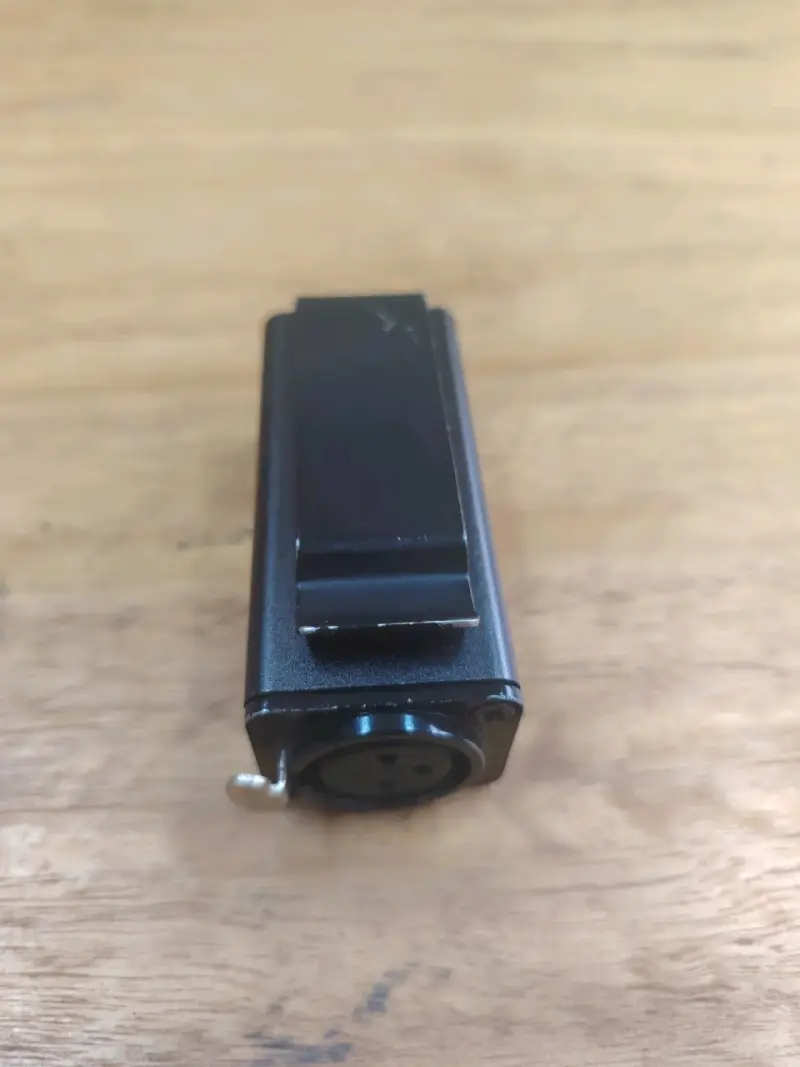 Amplificador de Auriculares Behringer PM1 - 2
