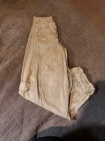 Pantalones cargo beige Adidas con logo - miniatura 2