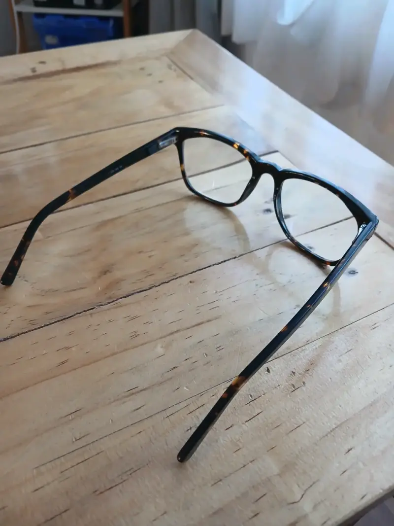 REMATO PAR DE LENTES ÓPTICOS HOMBRE - 5