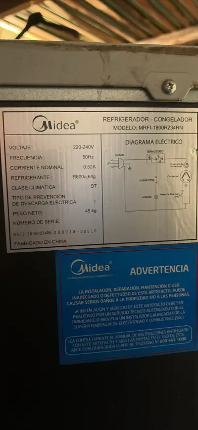 Refrigerador Midea rojo con congelador - miniatura 2