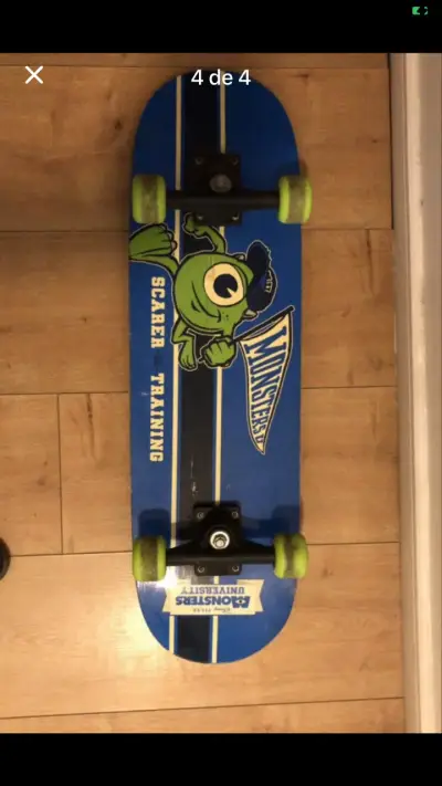 Skateboard Disney Pixar Monsters University - miniatura 1
