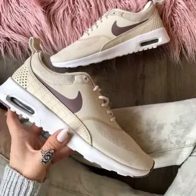 Zapatillas deportivas Nike Air Max beige - miniatura 1