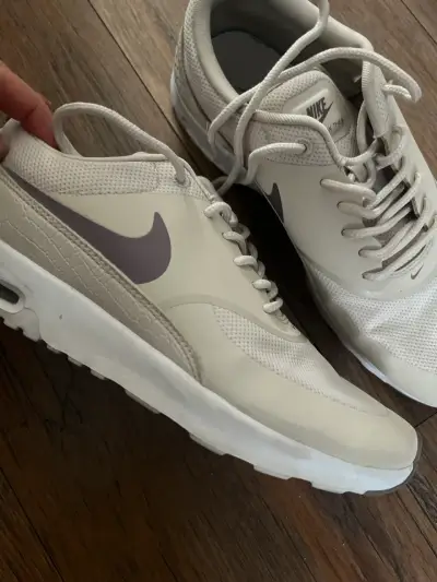 Zapatillas deportivas Nike Air Max beige - miniatura 2
