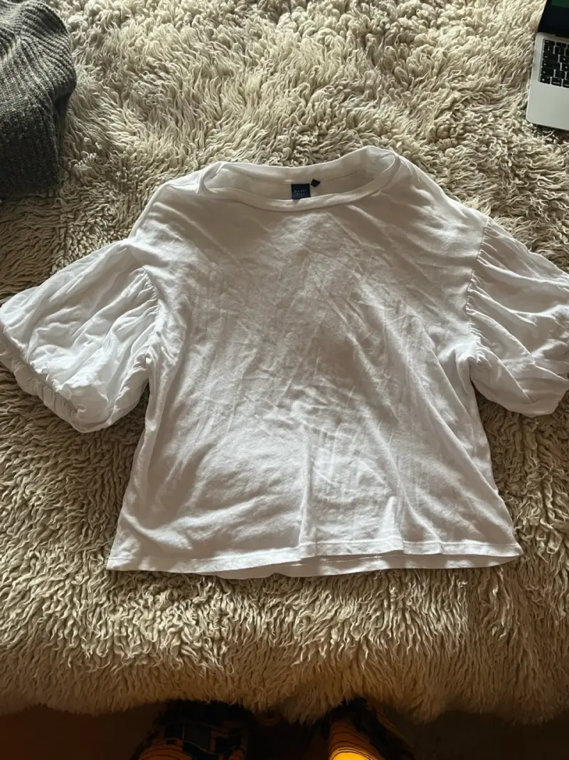 Blusa blanca de manga corta Kaari Blue - 1