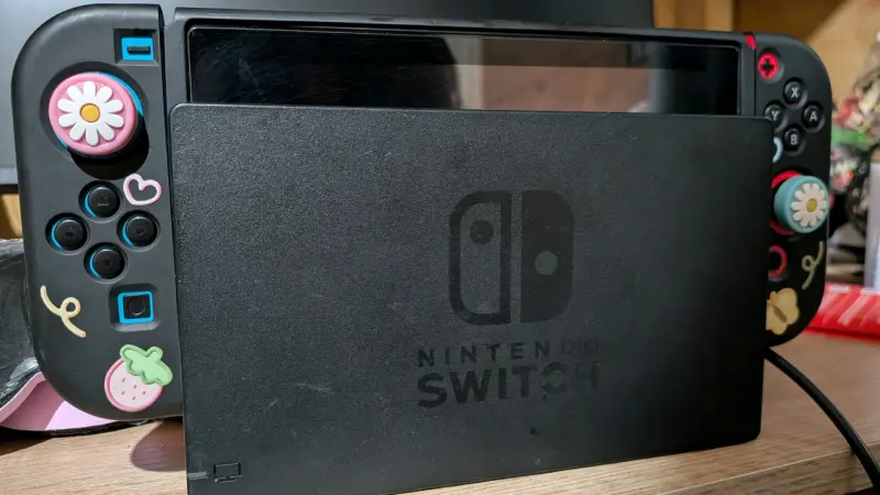 Consola Nintendo Switch con Joy-Con - 1