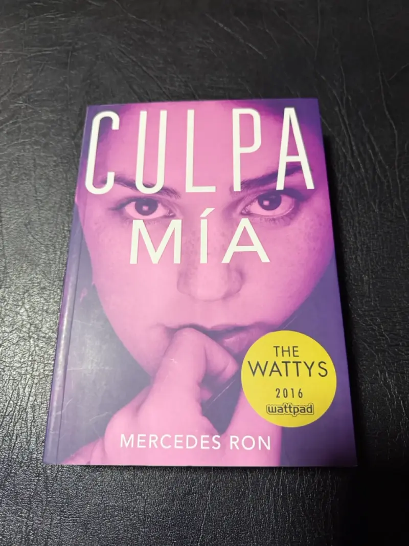 Libro Culpa Mía de Mercedes Ron