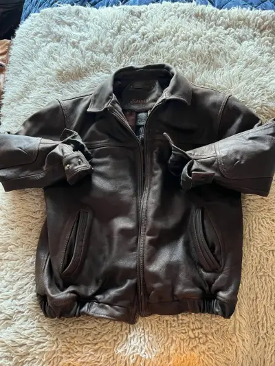 Chaqueta de cuero marrón St. John's Bay para hombre - miniatura 1