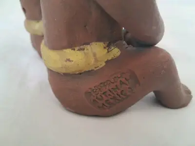 Figura pareja prehispánica réplica oficial INAH - miniatura 3