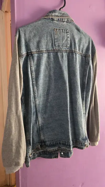 Chaqueta de mezclilla Fiorucci con mangas de tela - miniatura 2