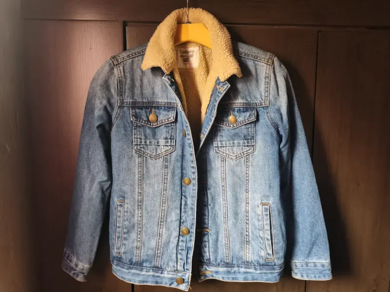 Chaqueta de mezclilla Colloky con chiporro - 1