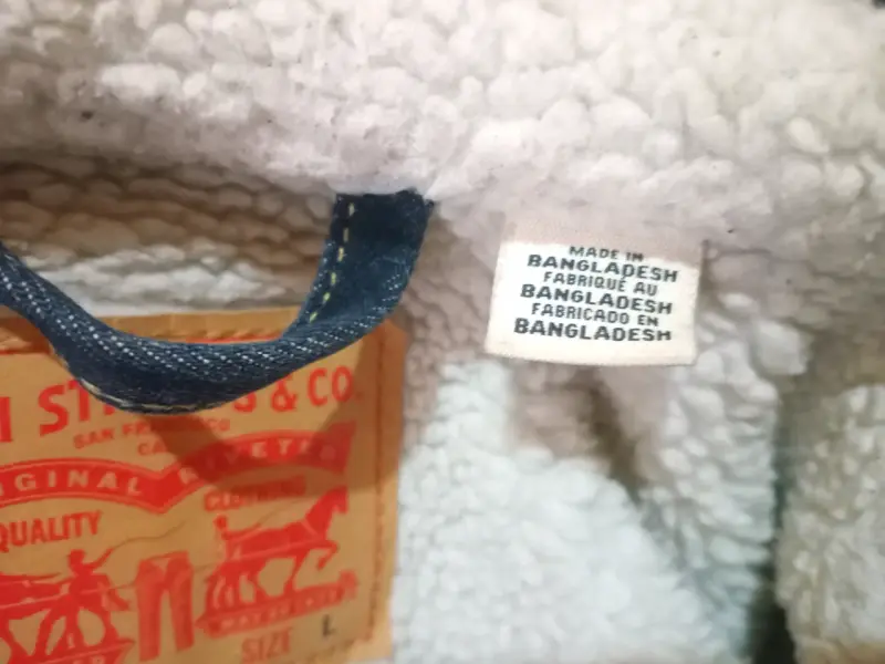 Vendo chaqueta levis original etiqueta roja - 2