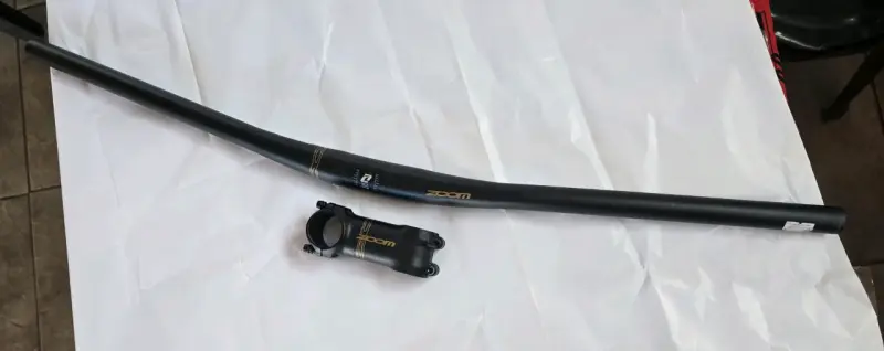 Manillar y potencia Zoom para bicicleta - 3