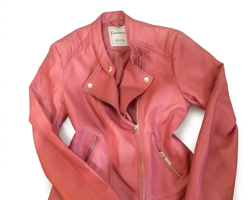 Chaqueta de cuero rosada para mujer - 2