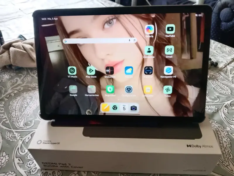 Tablet Redmi Pad 2 con funda y Dolby Atmos - 1