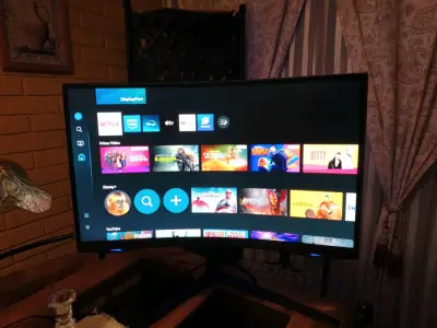Monitor Samsung Odyssey G6 27 24Hz curvo - miniatura 3