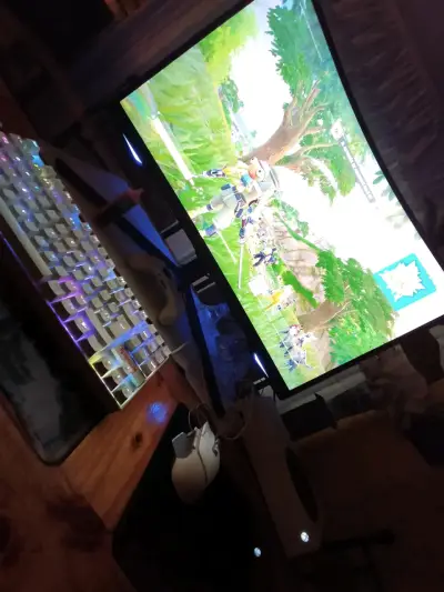 Monitor Samsung Odyssey G6 27 24Hz curvo - miniatura 6