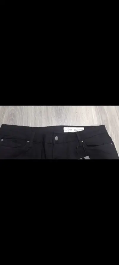 Pantalones negros de mezclilla para hombre talla 5 - miniatura 2