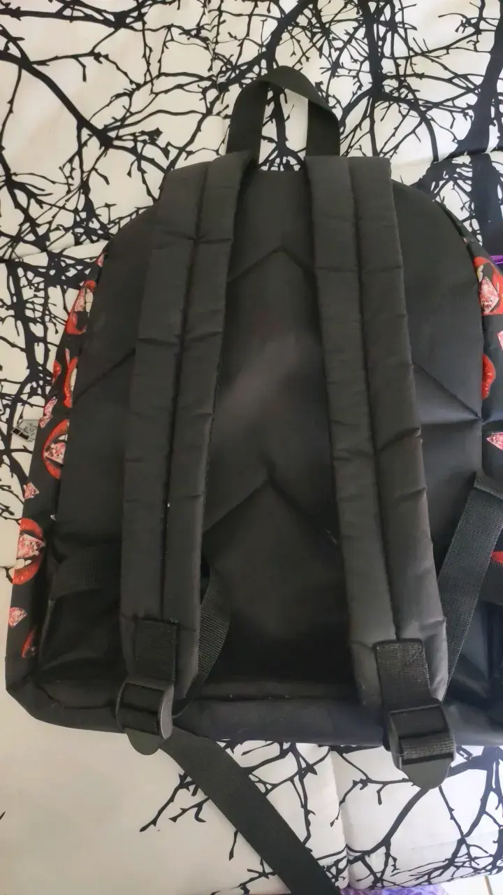 Mochila NGX con diseño de labios y diamantes - 3