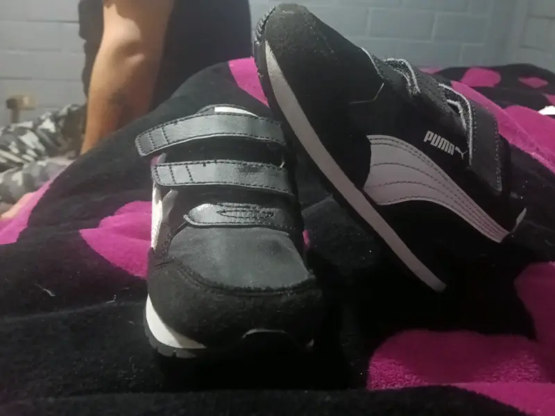 Zapatillas deportivas negras para niños Puma