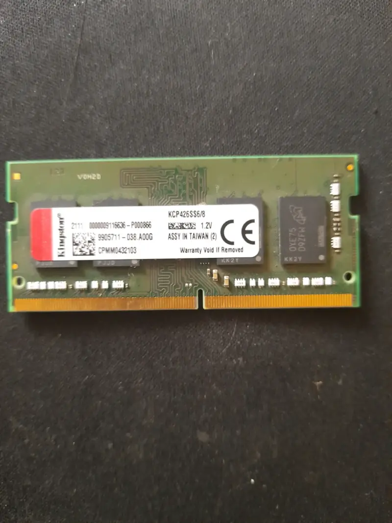 Memoria RAM Kingston y SK hynix 8GB - 2