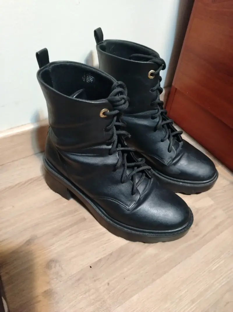 Botines de cuero negro con plataforma - 1