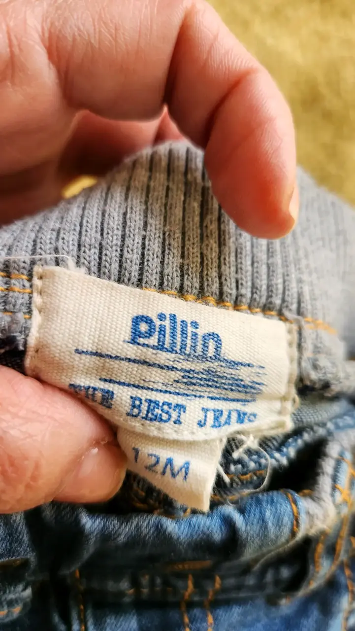 Jeans de bebé con parches decorativos - 3