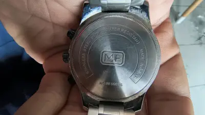 Reloj Mini Focus de acero inoxidable - miniatura 2
