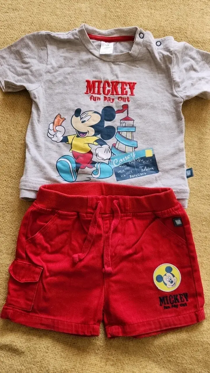Conjunto de bebé Mickey Mouse Disney 12M - 1