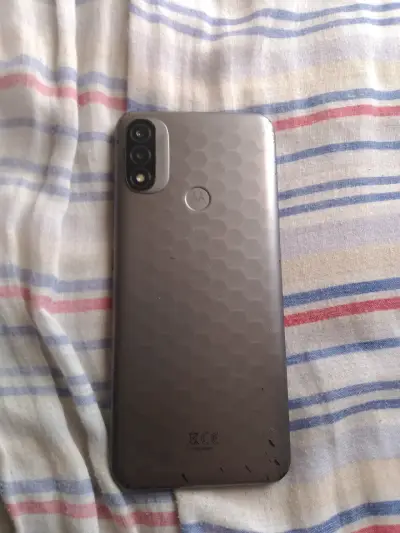 Motrola Moto E20 32 gb - miniatura 2