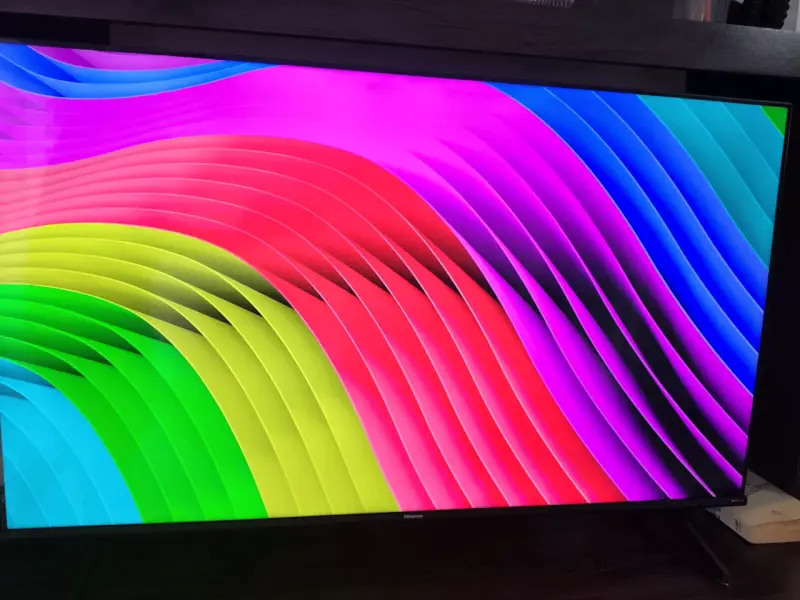 Televisor Hisense QLED de 50 pulgadas Smart tv - 2