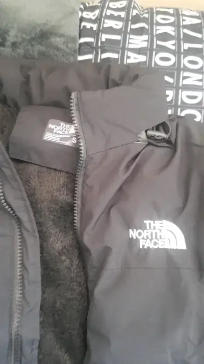 Chaqueta de plumas The North Face negra - miniatura 2