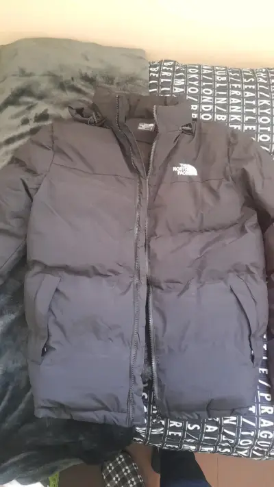 Chaqueta de plumas The North Face negra - miniatura 3