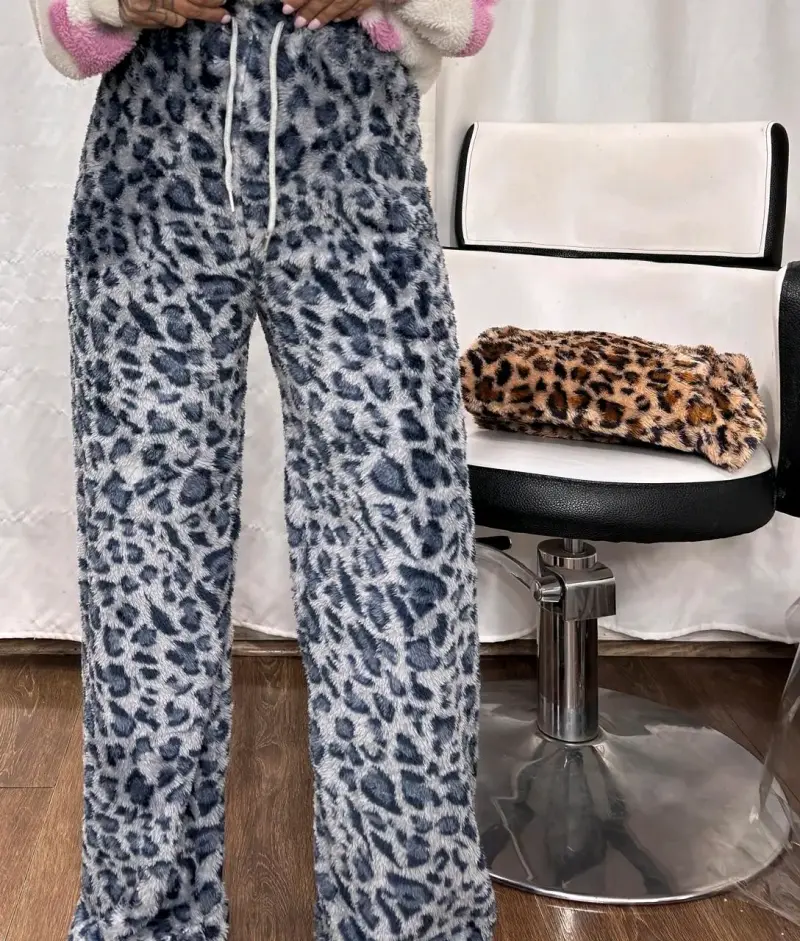Pantalones anchos de mujer con botones laterales - 5