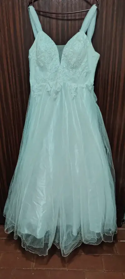 Vestido de novia blanco con encaje - miniatura 2