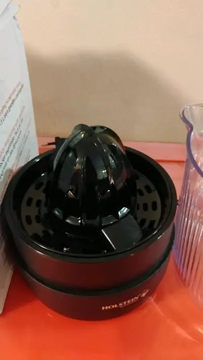 Exprimidor de cítricos Holstein 1.6L - miniatura 3