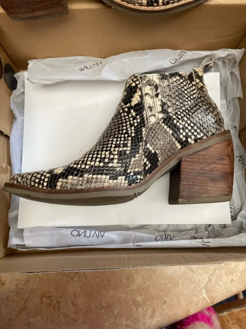 Botines de cuero con estampado de serpiente - 6