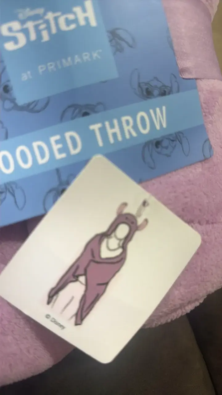 Manta con capucha Stitch Disney Primark - 2