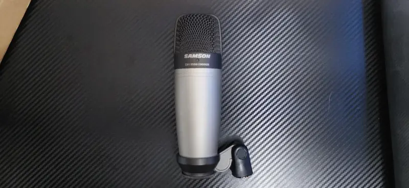Micrófono de Estudio Samson C01 Condensador