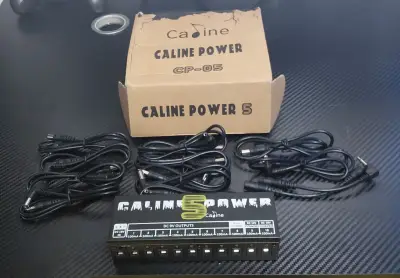 Fuente para pedales Caline CP-05 Power 5 - miniatura 1