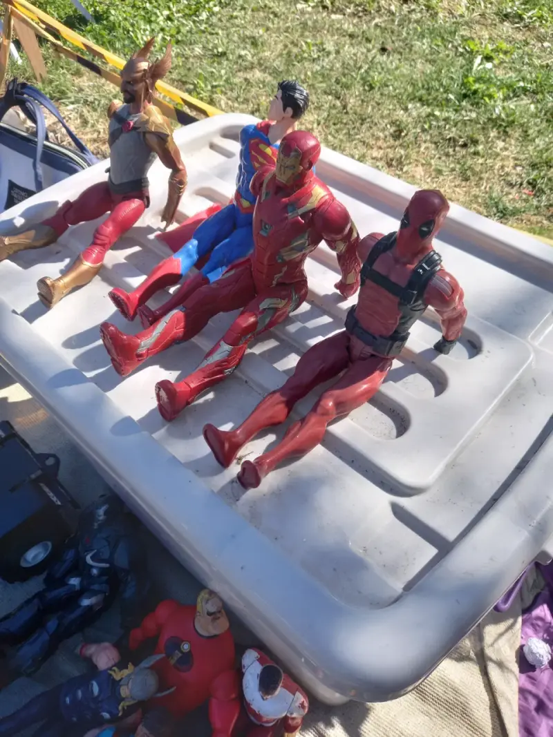 Figuras de acción de superhéroes