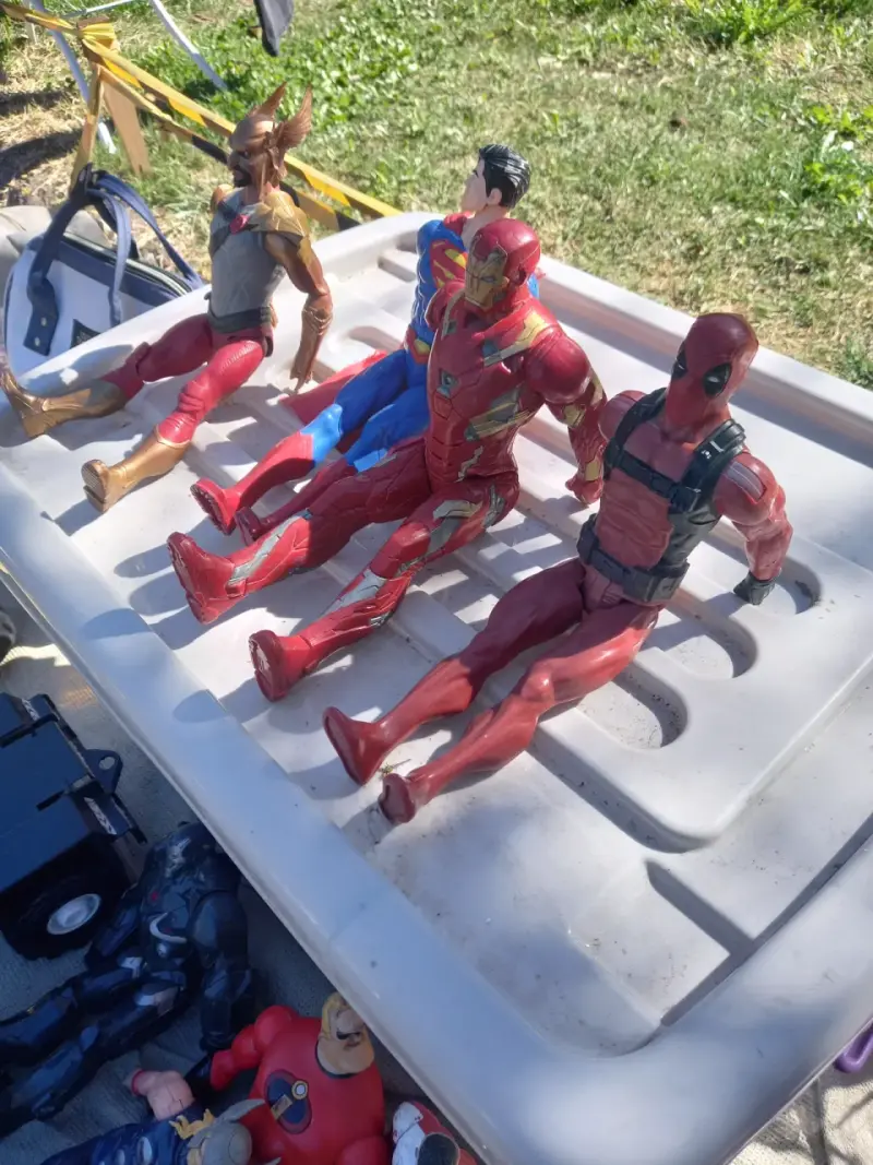Figuras de acción de superhéroes - 2