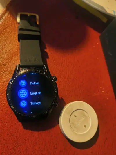 Smartwatch Huawei con cargador inalámbrico - miniatura 1